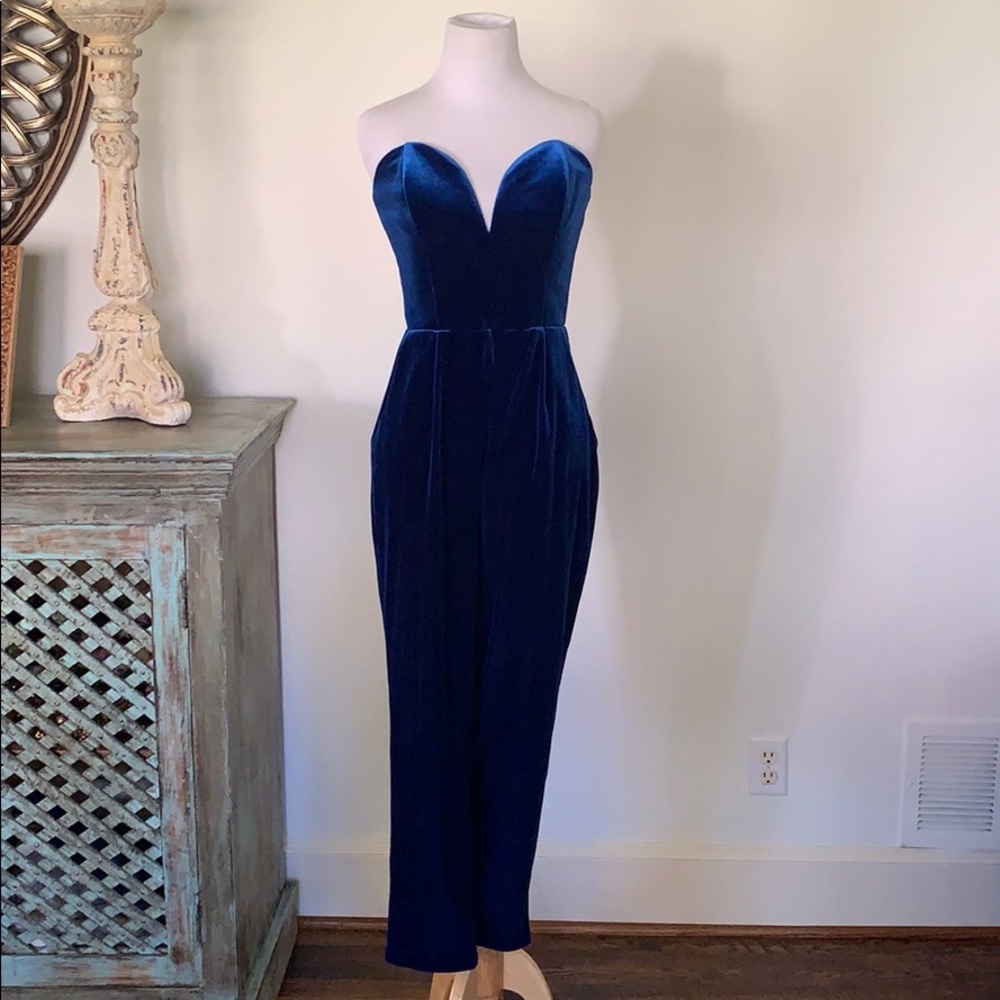COPY - Gorgeous velvet jumpsuit never worn